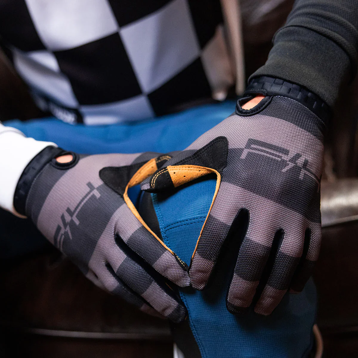 Fasthouse Vapor Ray Glove - Image 11