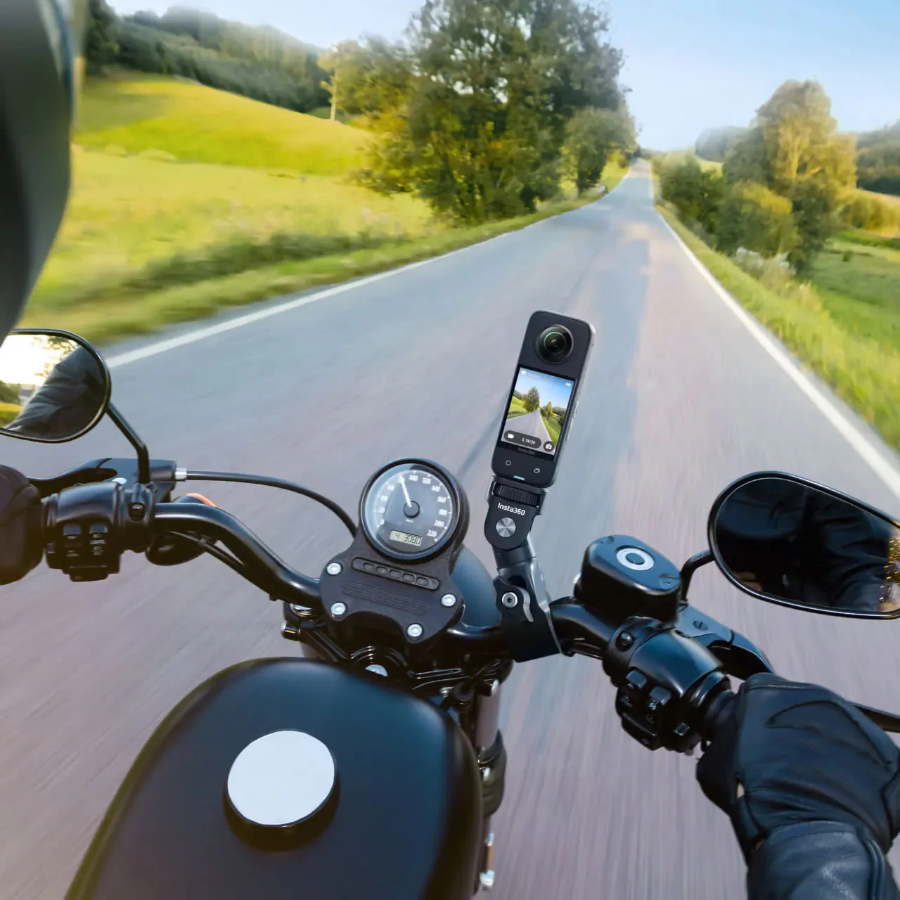 Insta360 Motorcycle Kit - Image 4