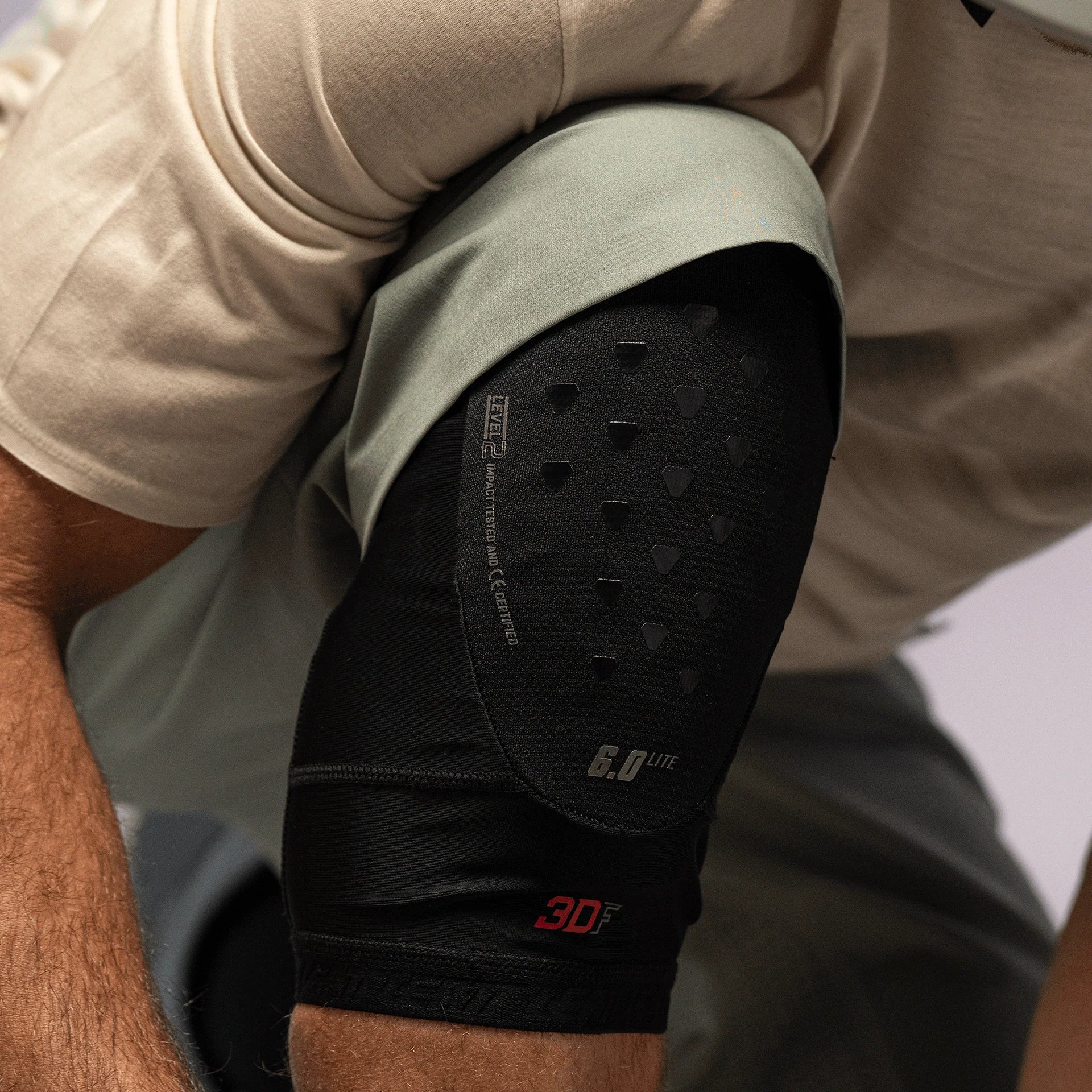 Leatt 5.0 Evo Lite Knee Guard - Image 4