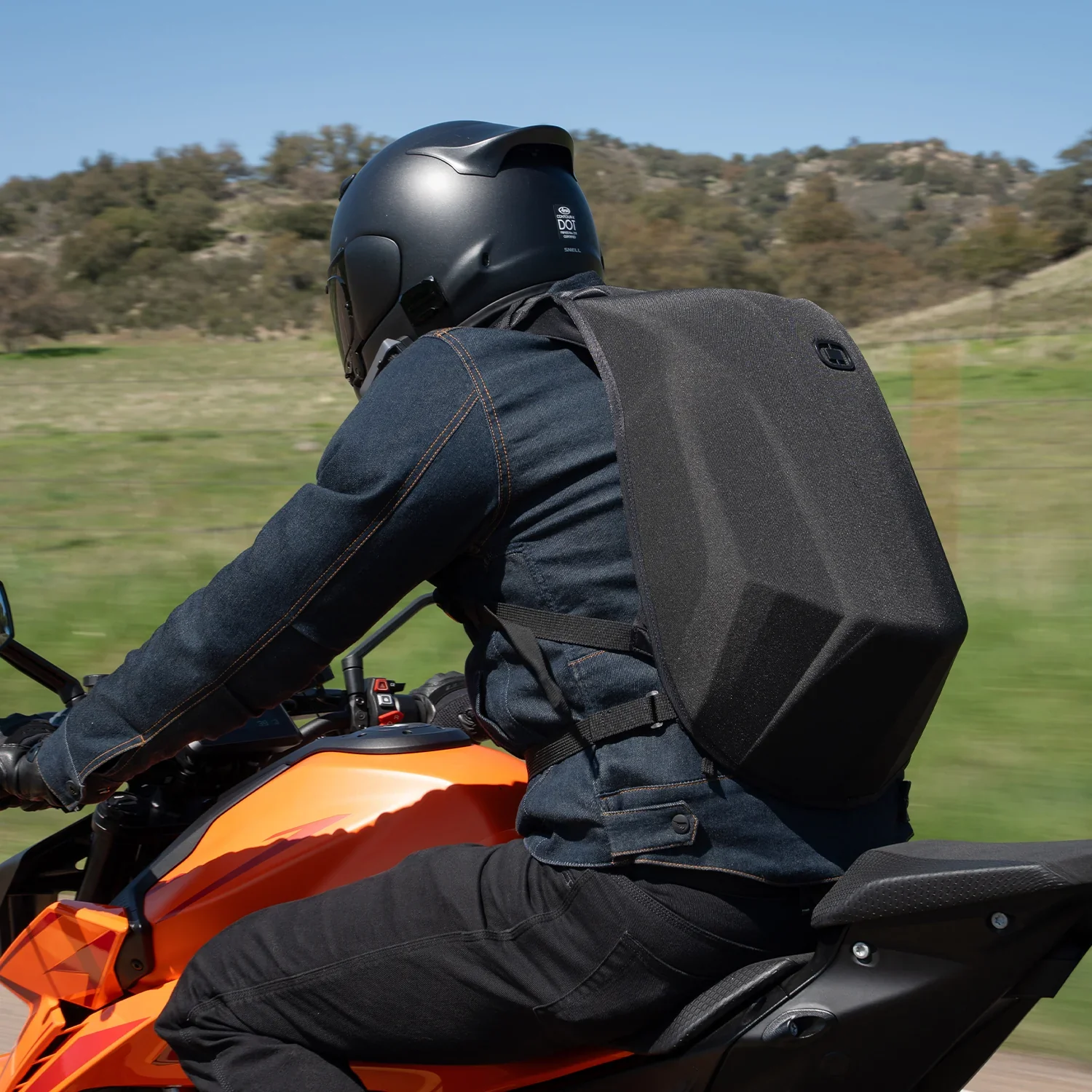 OGIO No Drag Mach 1 Motorcycle Backpack - Image 9