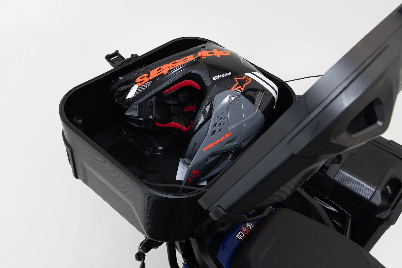 SW-Motech DUSC Hard Case System - Tenere '21-'24 - Image 4