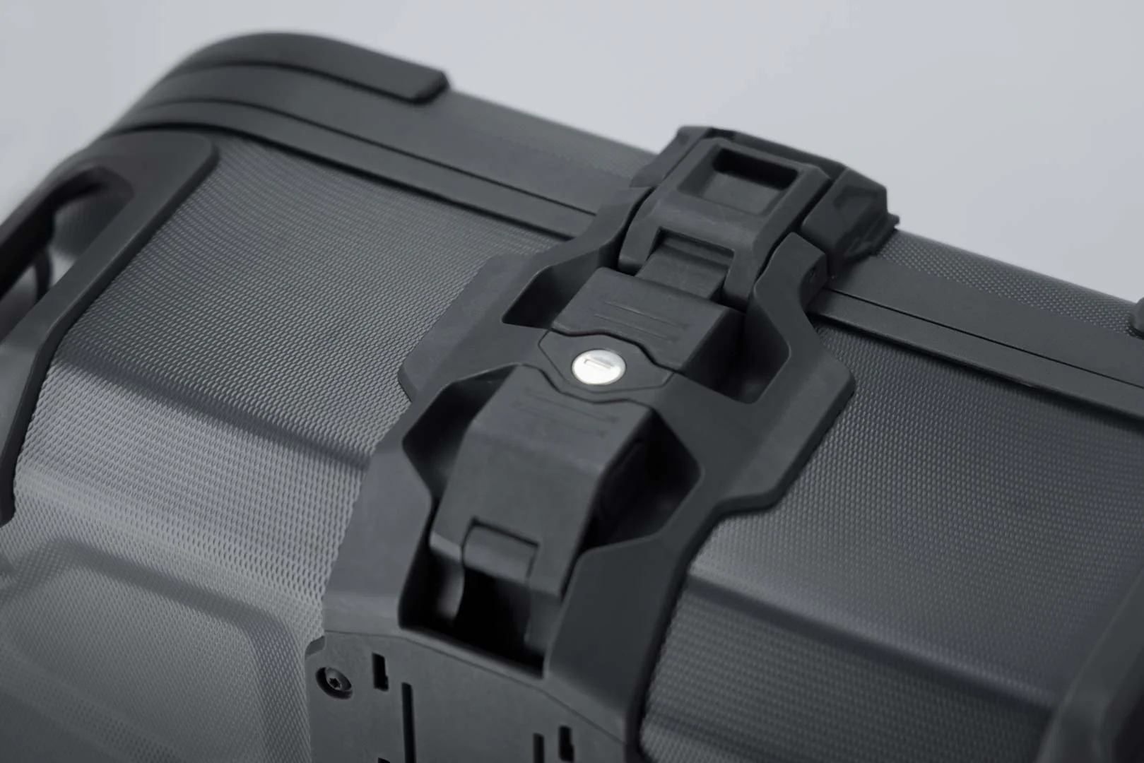 SW-Motech Dusc Hard Case System Voge 650 DS/X (22-) - Image 2