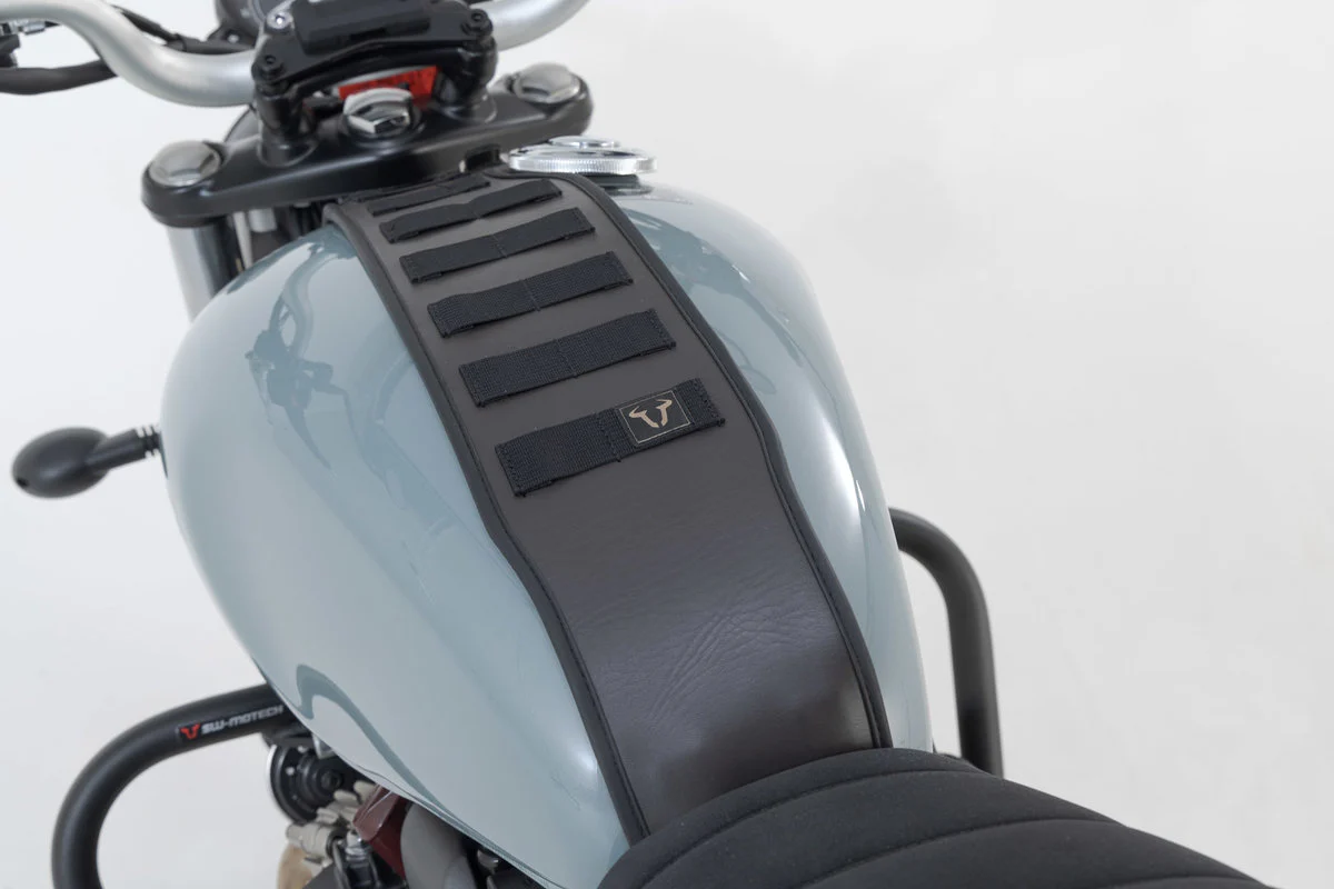 SW-Motech Legend Gear Tank Strap Set for Triumph (15-) with LA3 Smartphone Bag