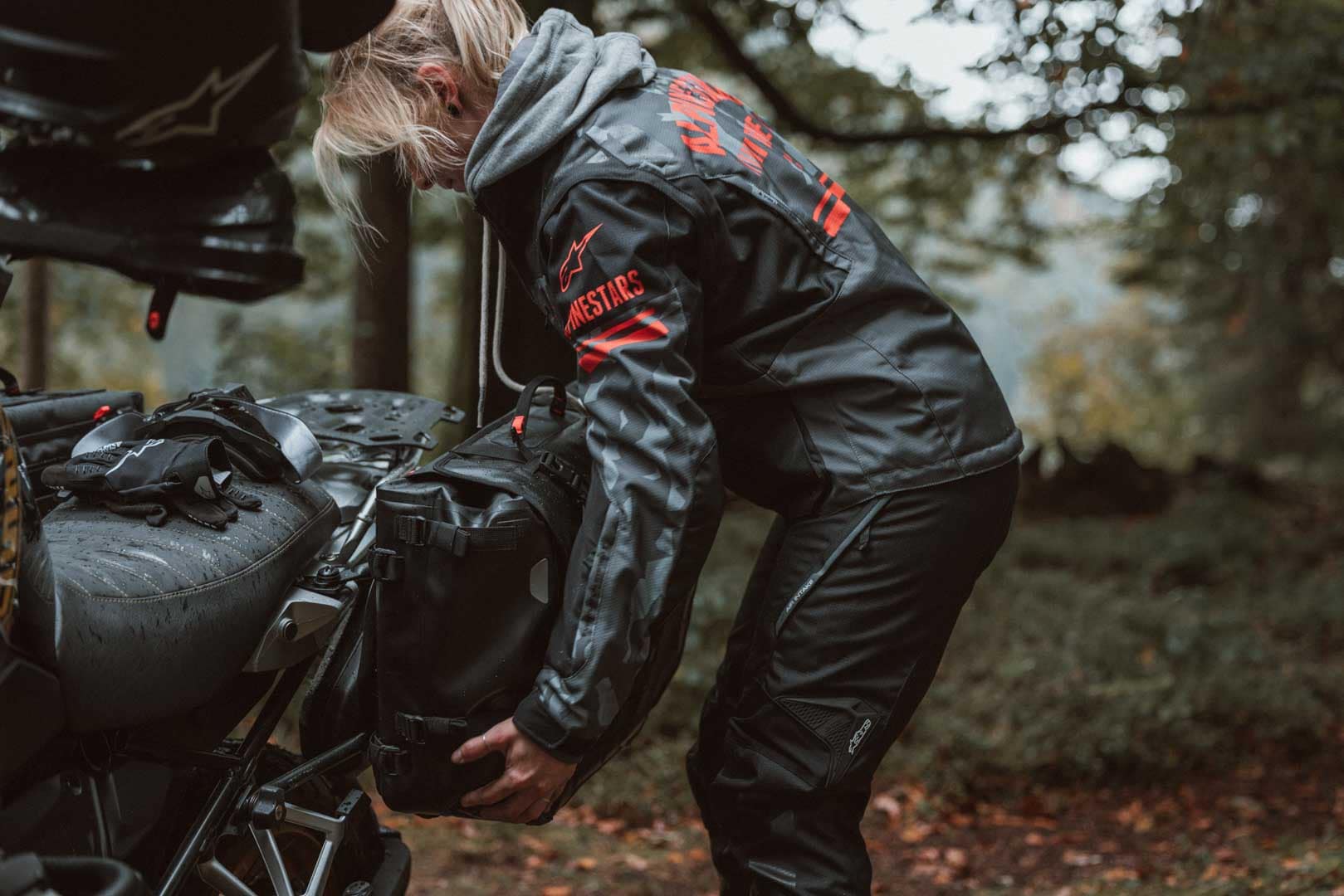 SW-Motech SysBag Side Bag System - Kawasaki Versys 650 '14-'22 - Image 3